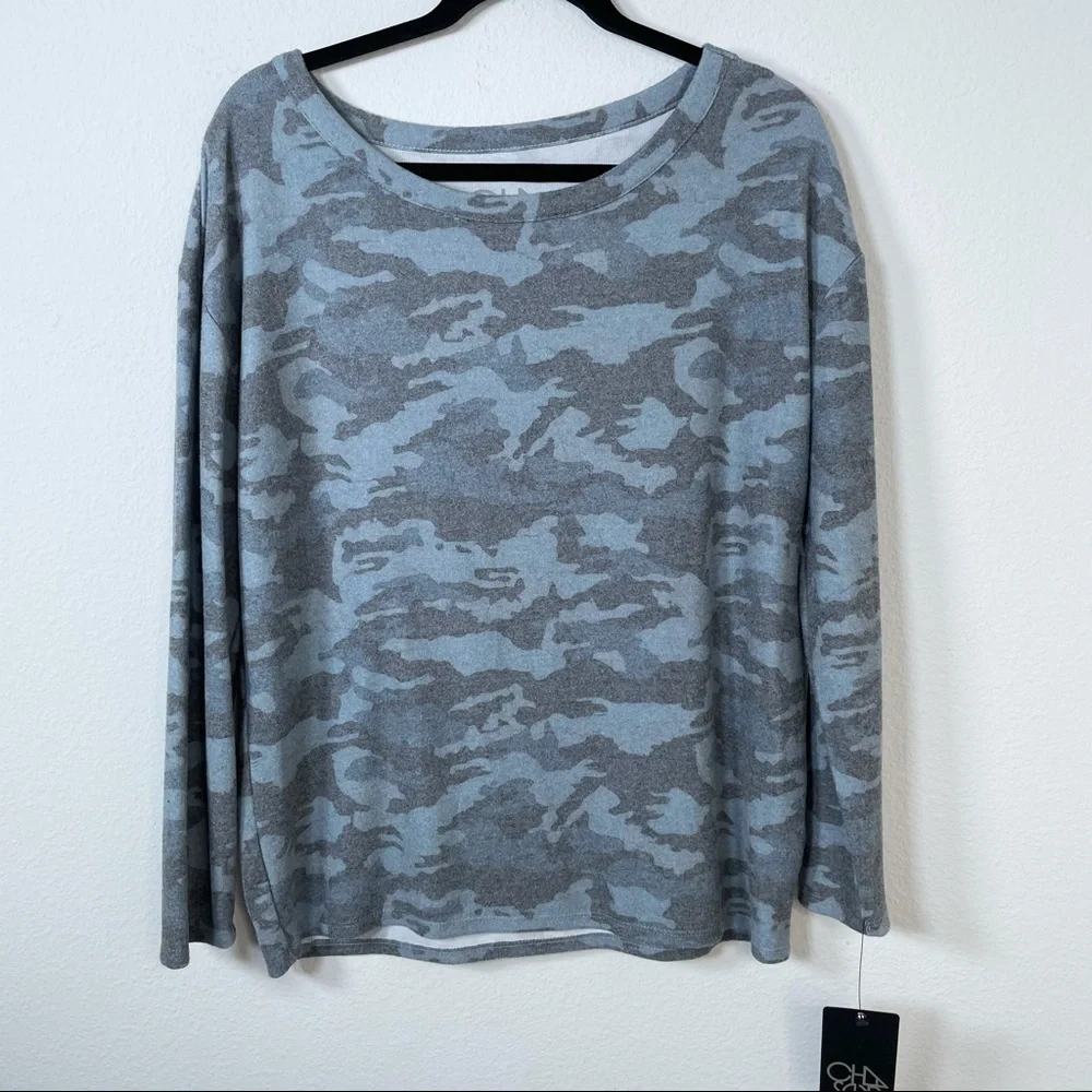 Chaser Camo Pullover Sweater Sz Medium